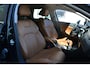 Citroën C5 Tourer 1.6 THP Collection I 155PK motor I handgeschakelde 6 bak I Lederen bekledingI Trekhaak I Allesdragers I Diverse kleine beschadigingen, maar wel een verschijning deze C5 Tourer I Zeer comfortabel vanwege de hydraulische vering