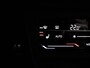 Volkswagen Taigo R-Line 1.5 TSI 150 PK DSG AUTOMAAT | Matrix IQ-LED | Adap. cruise | Navigatie | Stoelverwarming |