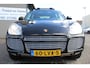 Porsche Cayenne 4.5 Turbo MEENEEMPRIJS Automaat/Panoramadak/Navigatie/Airco/Luchtvering/Bose installatie/Xenon lampen/Stoelverwarming/lederen bekleding/Parkeersensoren/Koplampreiniging/Metallic