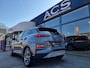 Hyundai Kona 1.6 GDI HEV Automaat Premium | Leder | Camera | Head-up | Krell | Nette staat!