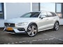 Volvo V60 Cross Country 2.0 T5 AWD Pro Panodak Memory Harman Kardon Leer Trekhaak ACC HUD