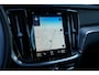 Volvo V60 Cross Country 2.0 T5 AWD Pro Panodak Memory Harman Kardon Leer Trekhaak ACC HUD