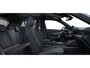 Peugeot e-2008 Allure Advantage | Advanced Active Safety Brake met camera en radar | Climate Control | Dashboard in zacht materiaal met carboneffect en hoogglans zwarte sierstrip