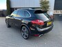 Porsche Cayenne 4.8 S Schuifdak, tussenbak gereviseerd, Stoel -stuurwielverwarming