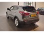 Nissan Qashqai 1.2 Business Edition Automaat - Stoelverwarming - Navi - Bose audio - Achteruitrijcamera - Sensoren voor en achter