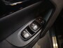 Nissan Qashqai 1.2 Business Edition Automaat - Stoelverwarming - Navi - Bose audio - Achteruitrijcamera - Sensoren voor en achter