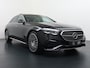 Mercedes-Benz E-klasse 300 e 4MATIC AMG Line Rijassistentiepakket, Panoramadak, 20 inch Multispaaks AMG velgen
