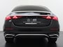 Mercedes-Benz E-klasse 300 e 4MATIC AMG Line Rijassistentiepakket, Panoramadak, 20 inch Multispaaks AMG velgen