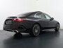 Mercedes-Benz E-klasse 300 e 4MATIC AMG Line Rijassistentiepakket, Panoramadak, 20 inch Multispaaks AMG velgen