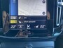 Volvo XC40 2.0 B 4 R-Design Stoelverwarming, Camera & App-Connect