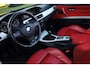 BMW 3-Serie Cabrio 325i Exclusive HANDGESCHAKELD | M-Pakket | Historie | Korall-rot Interieur | UNIEK | Facelift | Prof. Navi |