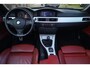 BMW 3-Serie Cabrio 325i Exclusive HANDGESCHAKELD | M-Pakket | Historie | Korall-rot Interieur | UNIEK | Facelift | Prof. Navi |