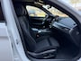 BMW 5-Serie Touring 530e xDrive M-Sport PANO/HEAD-UP/ADAPTIVE-CHASSIS/ALCANTARA/CAMERA/LIVE-COCKPIT PRO/DAB/STANDKACHEL/SHADOW-LINE/18"/RECENT OH BEURT GEHAD BIJ BMW DEALER
