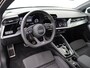 Audi A3 Limousine 30 TFSI S-Line | Apple CarPlay | Sportstoelen | Optiek Zwart | Parkeerhulp |