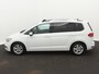 Volkswagen Touran 1.5 TSI Highline 7p Automaat | Panoramadak | Stoelverwarming | Parkeersensoren | Adaptive Cruise Control