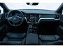 Volvo V60 T6 AWD 350 pk Recharge AWD Plus Dark Long Range | Trekhaak | Contourstoelen | 19" LM velgen | Elektr. stoelbediening | Stoel/stuurverwarming | Google Maps