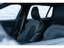 Volvo V60 T6 AWD 350 pk Recharge AWD Plus Dark Long Range | Trekhaak | Contourstoelen | 19" LM velgen | Elektr. stoelbediening | Stoel/stuurverwarming | Google Maps