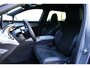 Peugeot e-5008 EV 210PK 73KWH GT AUTOMAAT / NAVI / CLIMA / PDC / 19"LMV / CAMERA / KEYLESS / FULL-LED / BLUETOOTH / ADAPT. CRUISECONTROL / 1E EIGENAAR / NIEUWSTAAT !!