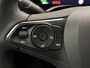 Opel Mokka-e Electric EV Level 4 50 kWh 136 pk | Navigatie | Achteruitrijcamera | Accu 100% | Parkeersensoren Voor en Achter | LED Koplampen | Keyless Start | Dodehoek Detectie | DAB Ontvanger | Climate Control | Cruise Control | 17" Lichtmetalen Velgen | Apple Carplay/Android Auto |