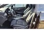 Mercedes-Benz CLA 180 Ambition navigatie cruise control, lm velgen, sport stoelen.