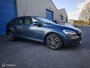 Volvo V40 2.0 T2 / Dealer onderhouden / Zeer Netjes !