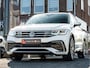 Volkswagen Tiguan 1.4 TSI eHybrid R-Line Business+ IQ LIGHT CAMERA TREKHAAK 19 INCH APPLE CARPLAY DODEHOEK