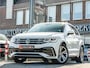 Volkswagen Tiguan 1.4 TSI eHybrid R-Line Business+ IQ LIGHT CAMERA TREKHAAK 19 INCH APPLE CARPLAY DODEHOEK