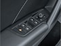 Volkswagen Tiguan 1.4 TSI eHybrid R-Line Business+ IQ LIGHT CAMERA TREKHAAK 19 INCH APPLE CARPLAY DODEHOEK