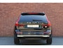 Volvo XC60 T6 Plug-in hybrid AWD Core Bright | Trekhaak | Panoramisch dak met Schuif/Kantel functie | Verwarmbare voor/achter stoelen | Verwarmbaar Stuurwiel | 18'' Lichtmetalen velgen | Extra getint glas achter | Lederen comfort stoelen | Sfeerverlichting