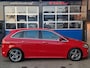 Mercedes-Benz B-klasse 200 AMG / Widescreen / Elektrische achterklep / Stoelverwarming / Cruise control / Navigatie