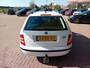 Skoda Fabia Combi 1.4-16V Spirit+, Airco, Cruise control, Radio/CD, Elektrische ramen, Elektrische spiegels, voorstoelen in hoogte verstelbaar, Stuurwiel verstelbaar, Centrale vergrendeling met AB, Trekhaak, Originele NL auto, Dealer onderhouden