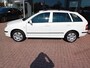 Skoda Fabia Combi 1.4-16V Spirit+, Airco, Cruise control, Radio/CD, Elektrische ramen, Elektrische spiegels, voorstoelen in hoogte verstelbaar, Stuurwiel verstelbaar, Centrale vergrendeling met AB, Trekhaak, Originele NL auto, Dealer onderhouden