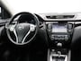 Nissan Qashqai 1.6 dCi Connect Edition | Diesel Automaat | Trekhaak | 1400kg Trekvermogen | Achteruitrij Camera | Panorama Dak |