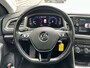 Volkswagen T-Roc 1.0 TSI Style / DIigtaal dashboard / LED / Pano / Climate controle / Navigatie / Parkeersensoren / P4