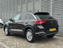 Volkswagen T-Roc 1.0 TSI Style / DIigtaal dashboard / LED / Pano / Climate controle / Navigatie / Parkeersensoren / P4