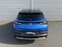 Opel Grandland X 1.6 Turbo Hybrid Ultimate | 19 inch lichtmetalen velgen| 225pk| Metalliclak| Leren bekleding| Parkeersensoren voor en achter| Camera voor en achter
