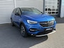 Opel Grandland X 1.6 Turbo Hybrid Ultimate | 19 inch lichtmetalen velgen| 225pk| Metalliclak| Leren bekleding| Parkeersensoren voor en achter| Camera voor en achter