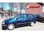 Nissan Almera Tino 1.8 Benzine * Eerste Eigenaar * KM Autopas Aanwezig * Ijskoude Airco * Achteruitrij Parkeer Camera * Trekhaak * Hoge Zit * Vingerhoets; Vierde Generatie Eersteklas Service !