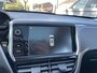 Peugeot 2008 1.2 Turbo 110PK Blue Lion | Navigatie | Cruise control | Panoramadak | Climate Control | Hoge zit | Parkeersensoren | Mistlampen | Lichtmetalen Velgen | All Season Banden |