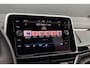 Volkswagen T-Roc 2.0 TSI 4Motion 190pk - 2x R-line - IQ Matrix LED - Trekhaak - Virtual cockpit - Navigatie - Camera - Rijklaar