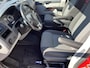 Volkswagen Transporter Kombi 2.0 TDI L2H1 Comfortline BPM/ BTW vrij Airco Cruise control Trekhaak Verlengde uitvoering 1e eigenaar Automaat Personenvervoer  Personenbus Groepsvervoer Combi Ex overheid Marge