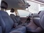 Volkswagen Golf 1.2 TSI Highline BlueMotion 105PK Clima Cruise Navi LMV Trekhaak