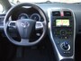 Toyota Auris 1.8 Full Hybrid Dynamic Business