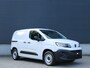 Peugeot Partner L1 1.5 BlueHDi 100pk I Touchscreen I Apple Carplay/Android Auto I Houten Laadruimte Afwerking I Winterpakket