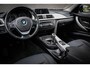 BMW 3-Serie 320i Executive /Trekhaak/Navi/CruiseControl