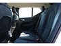 Volvo XC40 T2 130PK Momentum | Adaptieve Cruise Control | Volvo on call | Parkeer camera | Parkeer sensoren voor en achter | Navigatie | Interieur voorverwarmingsinstallatie