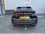 Toyota C-HR 2.0 Plug-in Hybrid 220 Dynamic | Stuur- en stoelverwarming | Parkeersensoren voor + achter | Blind Spot Monitor