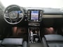 Volvo XC40 B3 AUT7 163PK Plus Bright | Adaptieve Cruise Control | Pilot Assist | DAB+ | Grootlicht assistent | Keyless entry/ start | Verwarmbare Voorruit | LED mistlampen | Standkachel | trekhaak elektrisch uitklapbaar