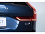 Volvo XC60 T6 Automaat Plug-in hybrid AWD Ultra Dark | Luchtvering | Bowers & Wilkins premium audio | 21'' Lichtmetalen velgen | 360° parkeercamera | Nappa lederen bekleding | Head-up display | Parkeerverwarming | BLIS | Adaptive cruise