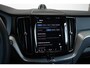 Volvo XC60 T6 Automaat Plug-in hybrid AWD Ultra Dark | Luchtvering | Bowers & Wilkins premium audio | 21'' Lichtmetalen velgen | 360° parkeercamera | Nappa lederen bekleding | Head-up display | Parkeerverwarming | BLIS | Adaptive cruise